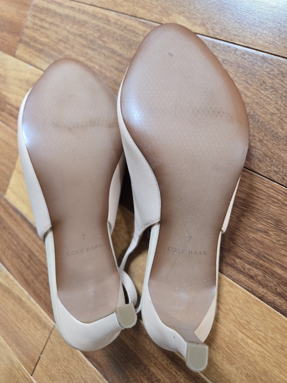 NWOB Cole Haan 7 Maya Slingback Pump Leather - Picture 4 of 5
